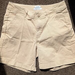 L.L. Bean Women's Beige Casual Shorts Favorite Fit Size 4